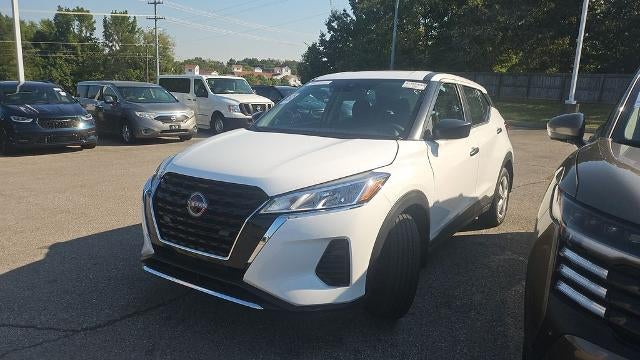 2025 Nissan Kicks Play S