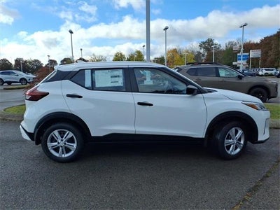 2025 Nissan Kicks Play S