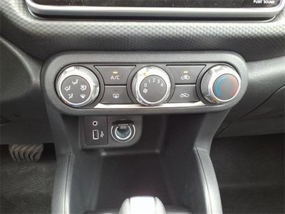 2025 Nissan Kicks Play S