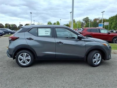 2025 Nissan Kicks Play S