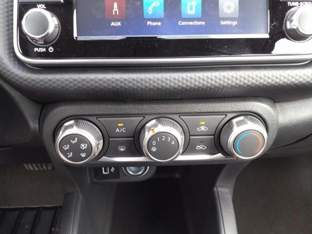 2024 Nissan Kicks S FWD