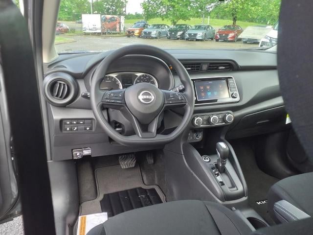 2024 Nissan Kicks S FWD