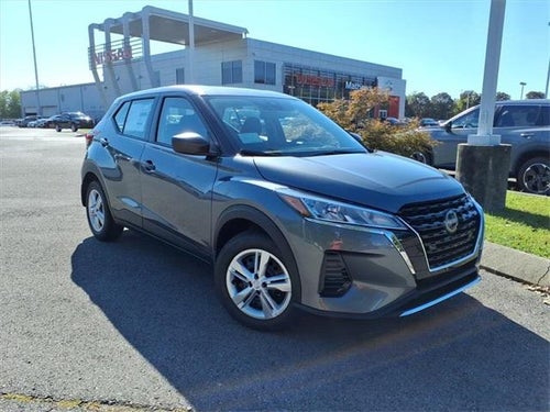 2025 Nissan Kicks Play S