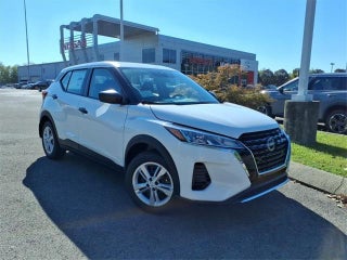 2025 Nissan Kicks Play S FWD