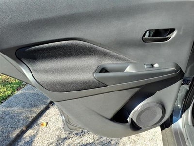 2025 Nissan Kicks Play S