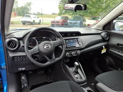 2025 Nissan Kicks Play S