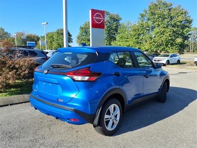 2025 Nissan Kicks Play S