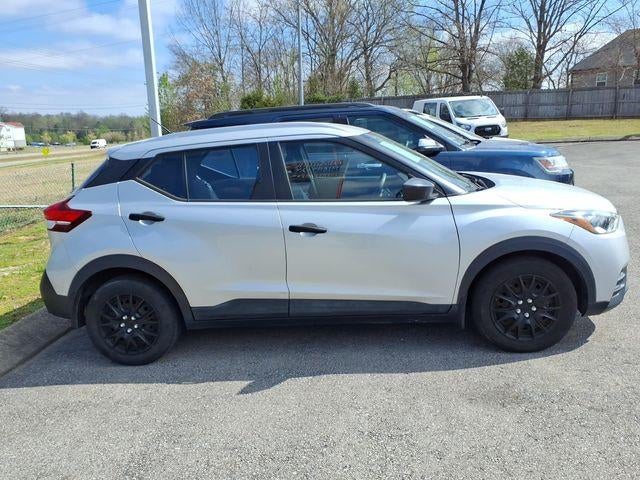 2018 Nissan Kicks S FWD