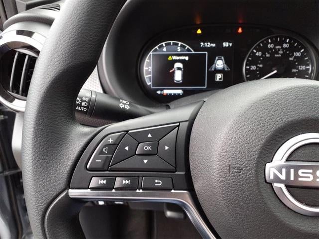 2024 Nissan Kicks SV FWD