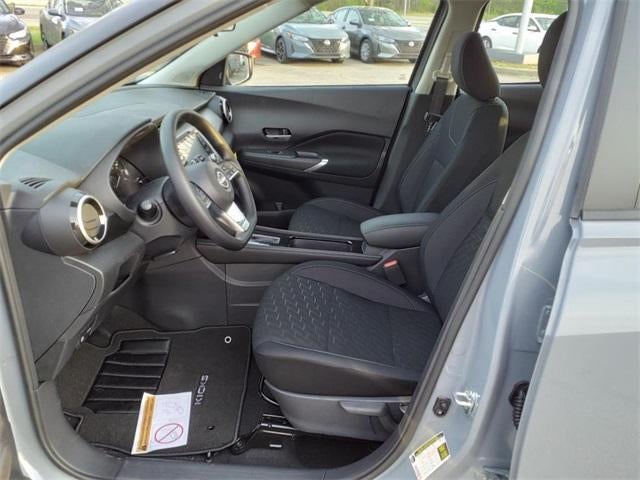 2024 Nissan Kicks SV FWD