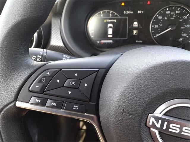 2024 Nissan Kicks SV FWD