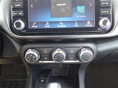 2024 Nissan Kicks SV FWD