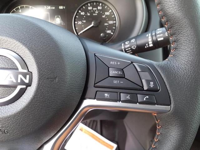 2023 Nissan Kicks SR FWD