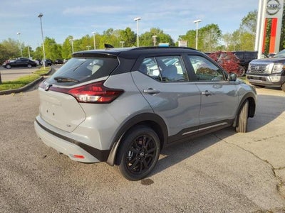 2023 Nissan Kicks SR FWD