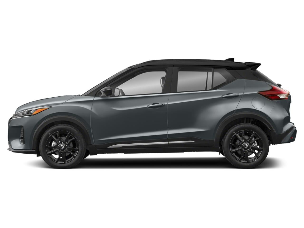 2023 Nissan Kicks SR FWD