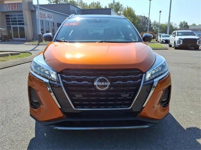 2023 Nissan Kicks SR