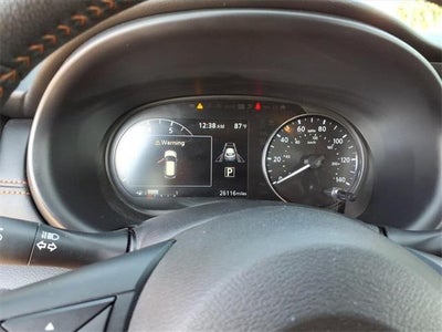 2023 Nissan Kicks SR