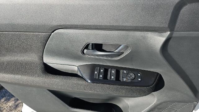2027 Nissan Kicks S
