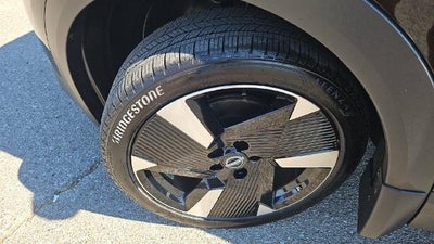2026 Nissan Kicks SR FWD