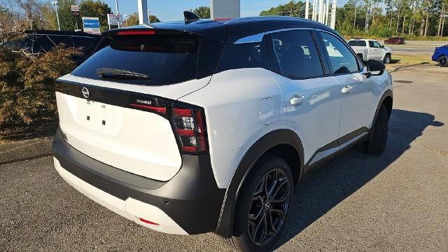 2027 Nissan Kicks SR FWD