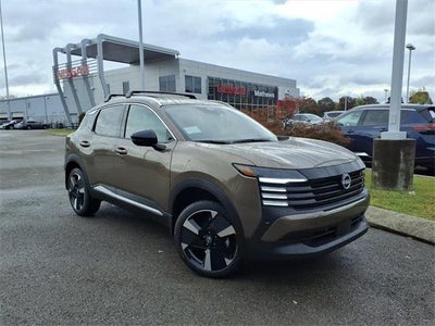 2026 Nissan Kicks SR