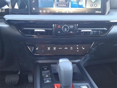 2026 Nissan Kicks SR FWD