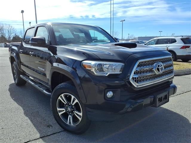 2016 Toyota Tacoma 2WD Double Cab Short Bed V6 Automatic SR5 (GS)