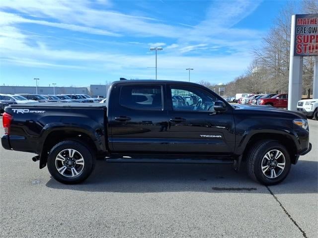 2016 Toyota Tacoma 2WD Double Cab Short Bed V6 Automatic SR5 (GS)