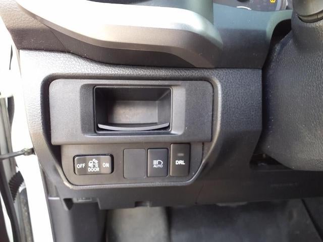 2019 Toyota Tacoma 2WD 2WD SR5 Double Cab 5' Bed V6 AT (GS)