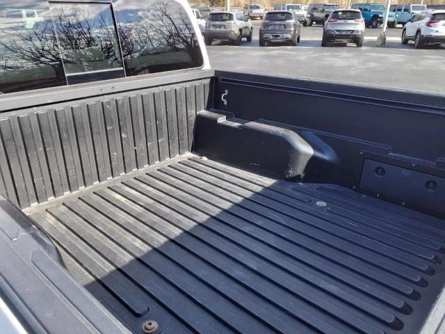 2019 Toyota Tacoma 2WD 2WD SR5 Double Cab 5' Bed V6 AT (GS)