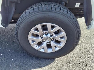 2019 Toyota Tacoma 2WD 2WD SR5 Double Cab 5' Bed V6 AT (GS)