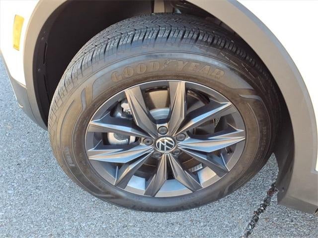 2023 Volkswagen Tiguan 2.0T SE FWD