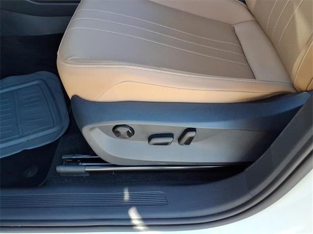 2023 Volkswagen Tiguan 2.0T SE FWD