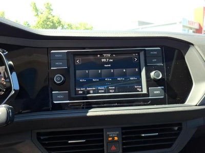 2023 Volkswagen Jetta SE Auto