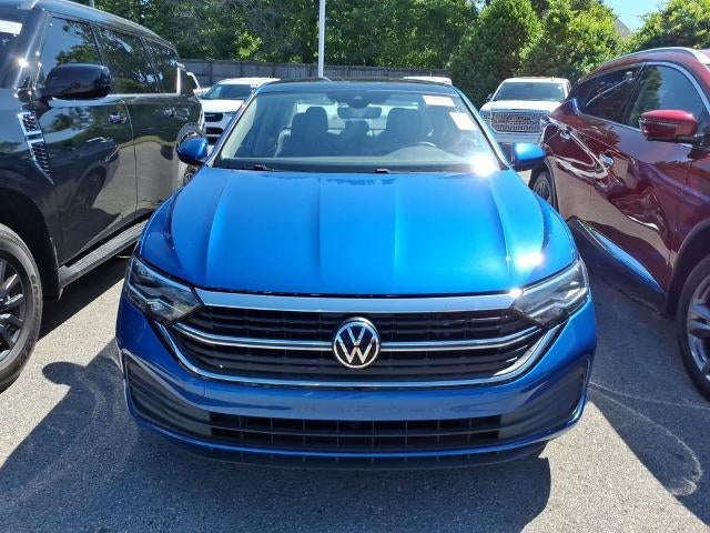 2023 Volkswagen Jetta SE Auto