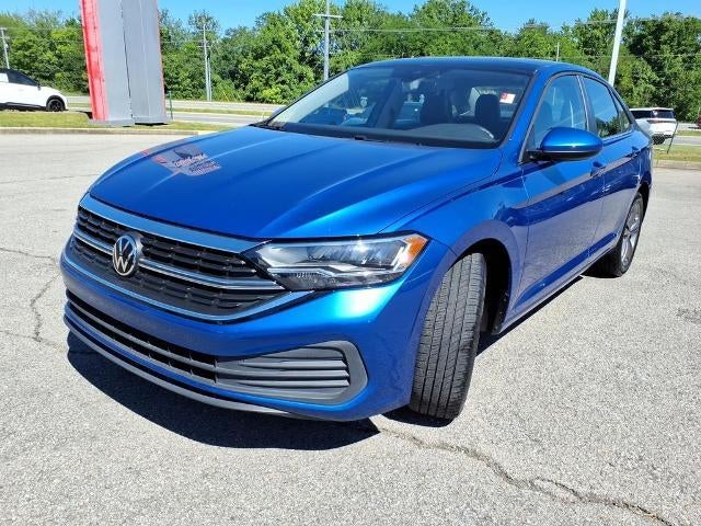 2023 Volkswagen Jetta SE Auto