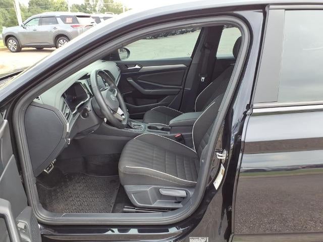 2024 Volkswagen Jetta Sport Auto