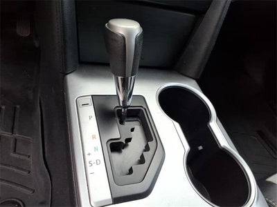 2013 Toyota Camry 4dr Sdn I4 Auto SE (Natl)