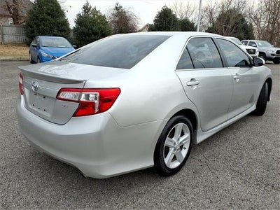 2013 Toyota Camry 4dr Sdn I4 Auto SE (Natl)