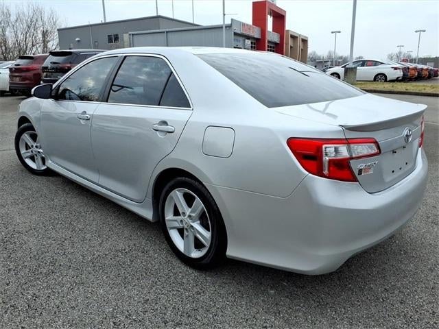 2013 Toyota Camry 4dr Sdn I4 Auto SE (Natl)