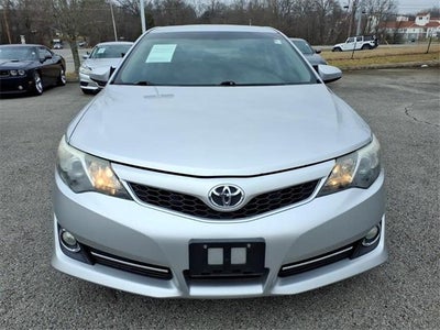 2013 Toyota Camry 4dr Sdn I4 Auto SE (Natl)