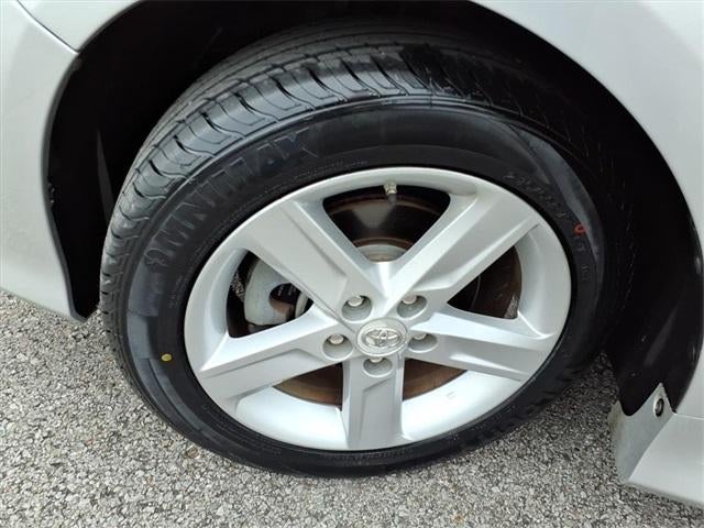 2013 Toyota Camry 4dr Sdn I4 Auto SE (Natl)