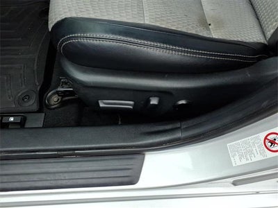 2013 Toyota Camry 4dr Sdn I4 Auto SE (Natl)