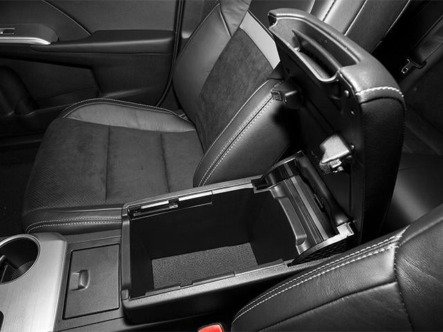 2013 Toyota Camry 4dr Sdn I4 Auto SE (Natl)