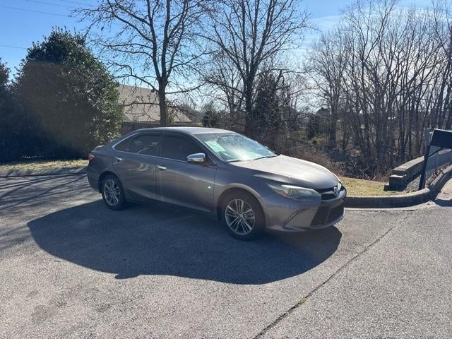 2016 Toyota Camry 4dr Sdn I4 Auto LE (SE)