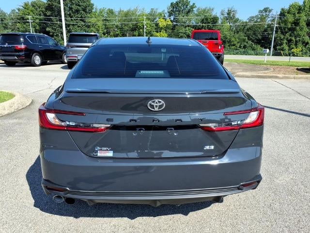 2025 Toyota Camry SE (SE)