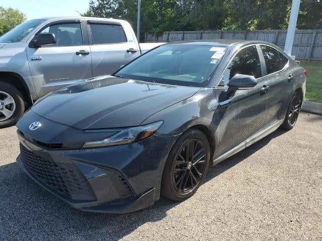 2025 Toyota Camry SE (SE)