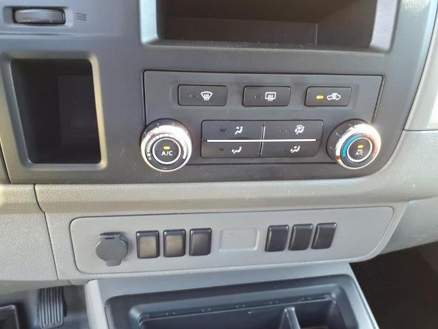 2017 Nissan NV Passenger V6 S