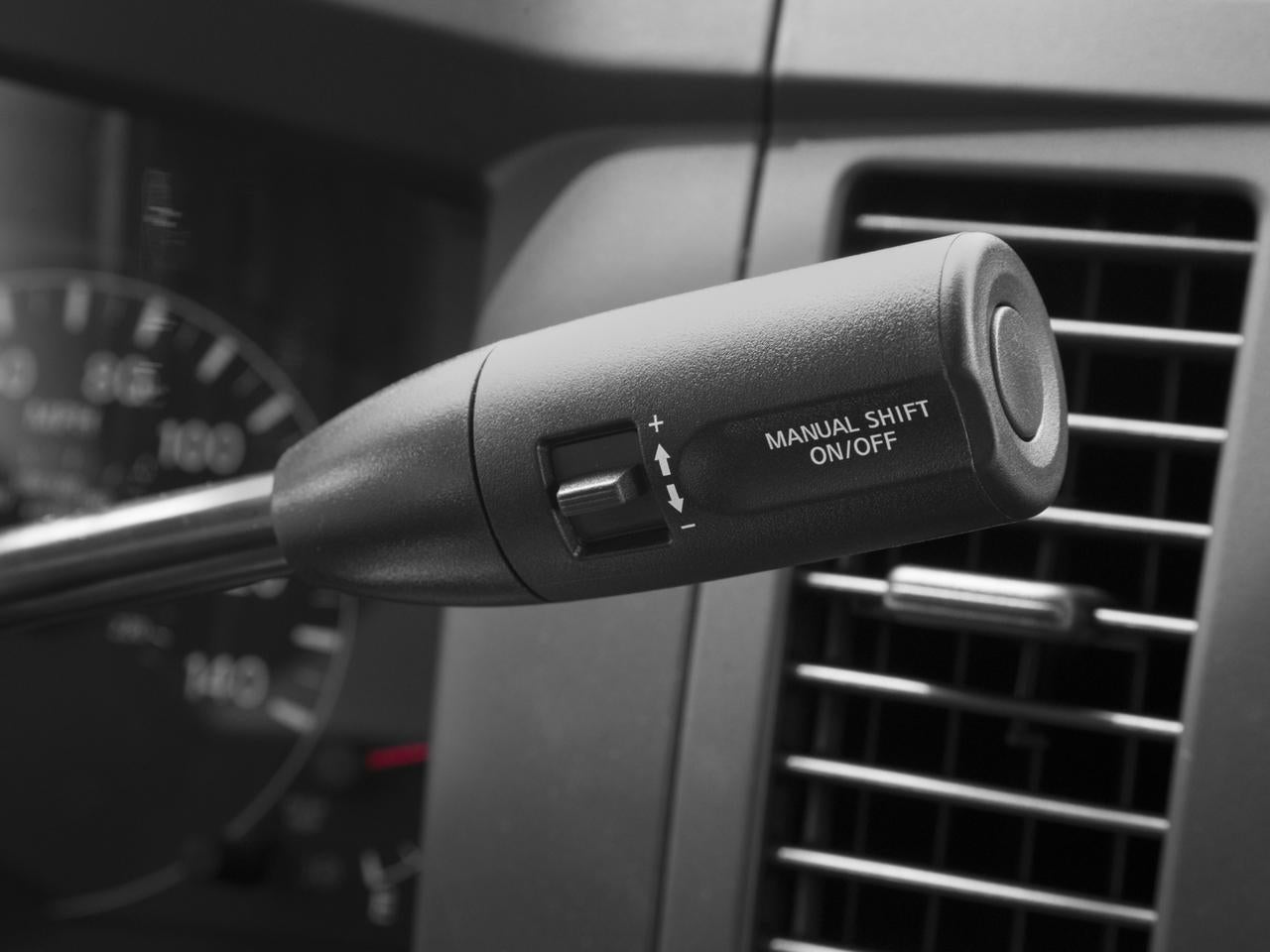 2017 Nissan NV Passenger V6 S