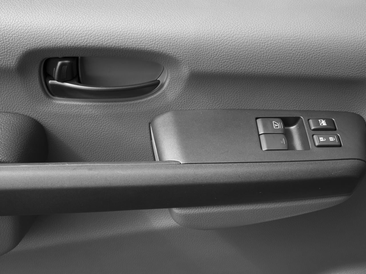 2017 Nissan NV Passenger V6 S